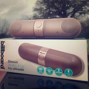 Bluetooth Wireless Pill Shaped XTRA BASS Speaker